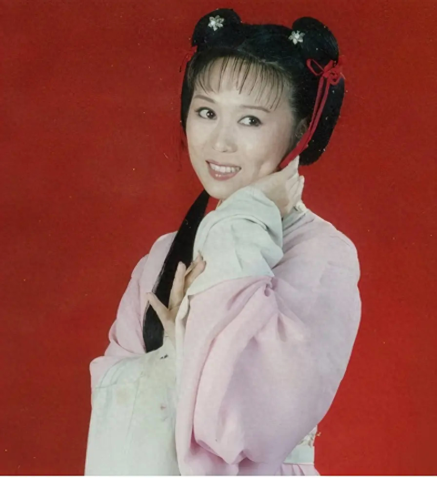 演员吴琼个人资料：我这辈子最正确的决定，就是和大11岁的婆婆处成姐妹