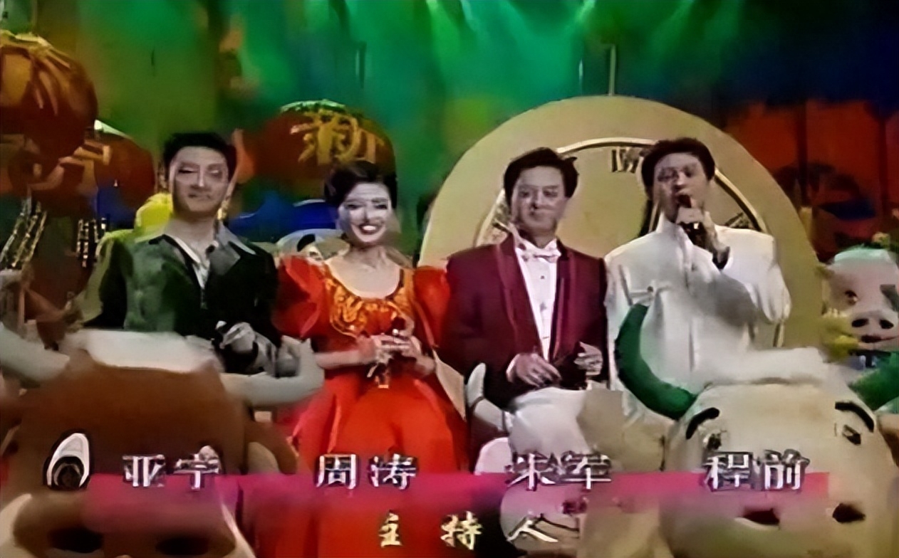 “央视才子”亚宁个人资料：被迫转型成总裁，53岁已满头白发婚姻成谜