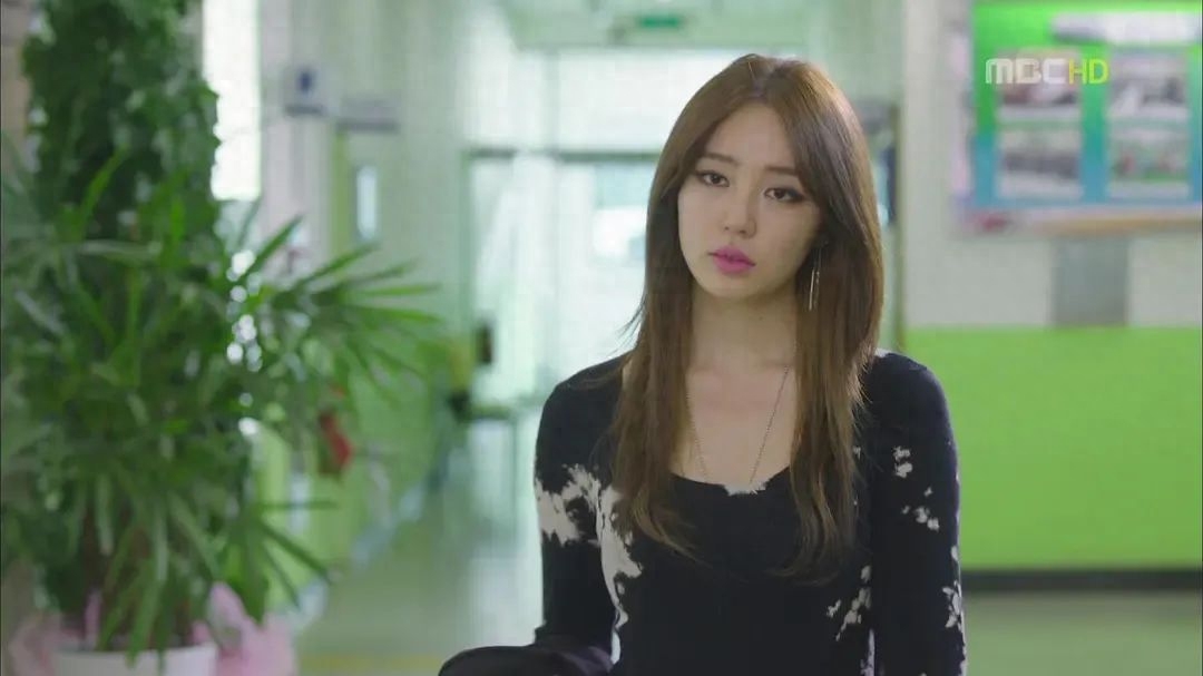 尹恩惠个人资料：爱豆出身，综艺出圈，演员大火演灰姑娘和假小子火遍亚洲