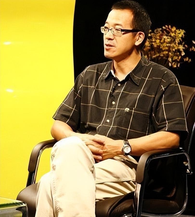 俞敏洪老婆是谁(“凤凰男”俞敏洪:婚前卑微婚后弱势,岳父是我做人的榜样)