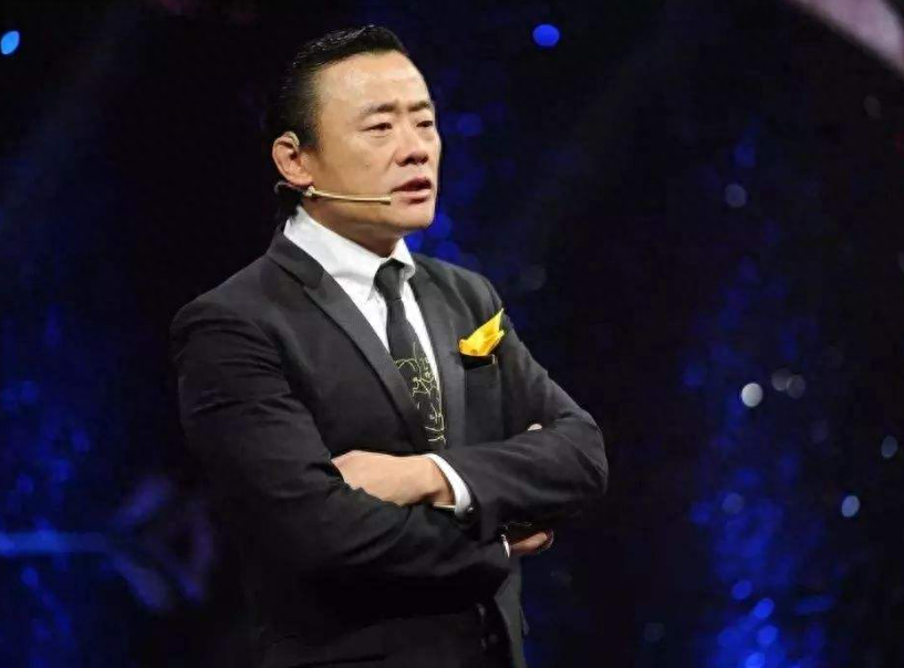 周立波 个人资料，魅力有多大，能让女粉丝张洁不离不弃