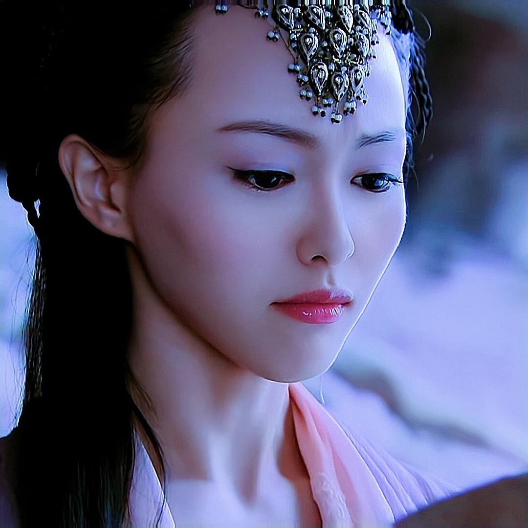 紫萱是谁演的(唐嫣的紫萱,让不少观众第一眼惊为天人)